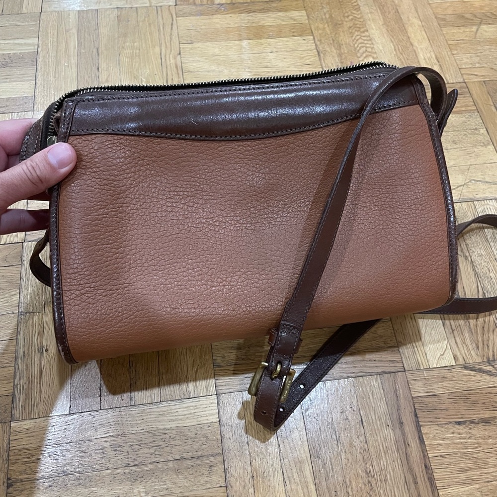 Dooney & Bourke purse - Picture 6 of 8